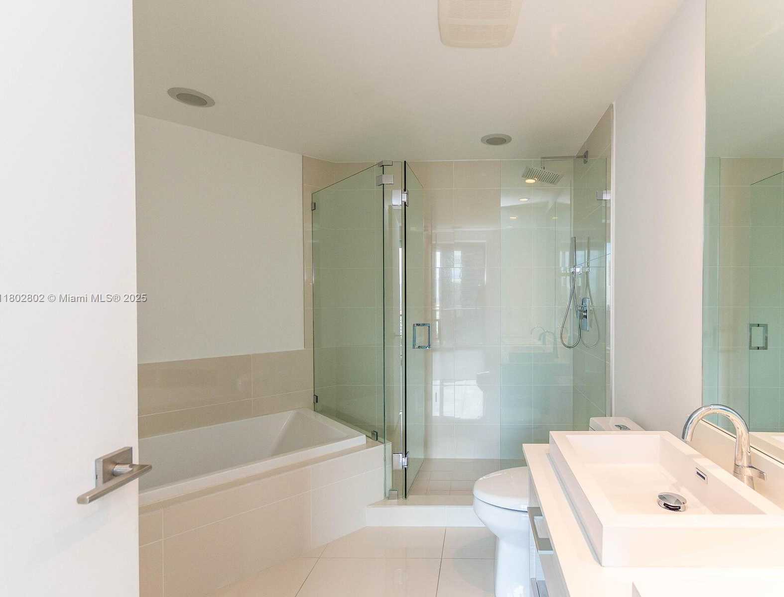Small Image of 45 SOUTH WEST 9TH ST #1201, Miami Number 17