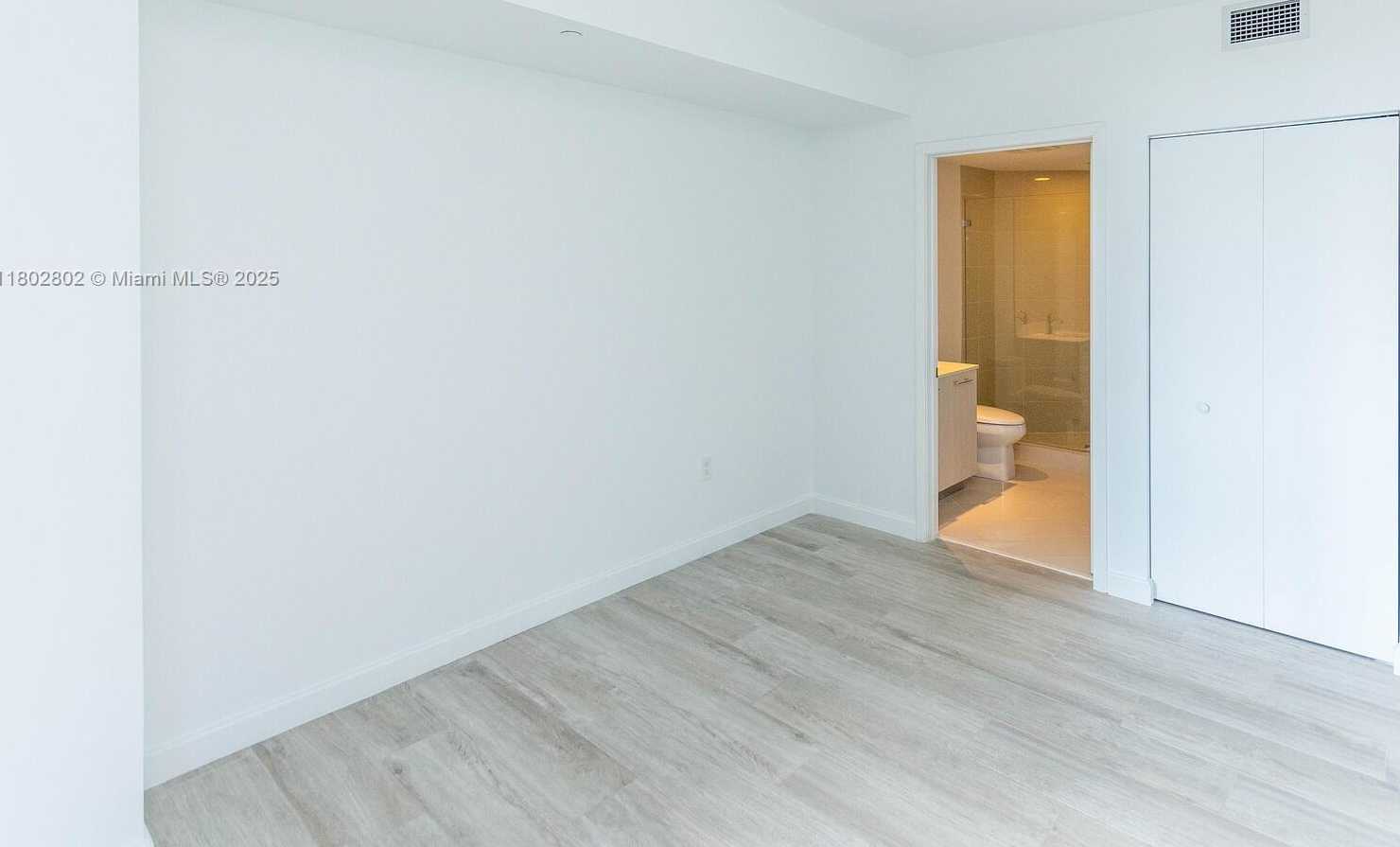 Small Image of 45 SOUTH WEST 9TH ST #1201, Miami Number 19