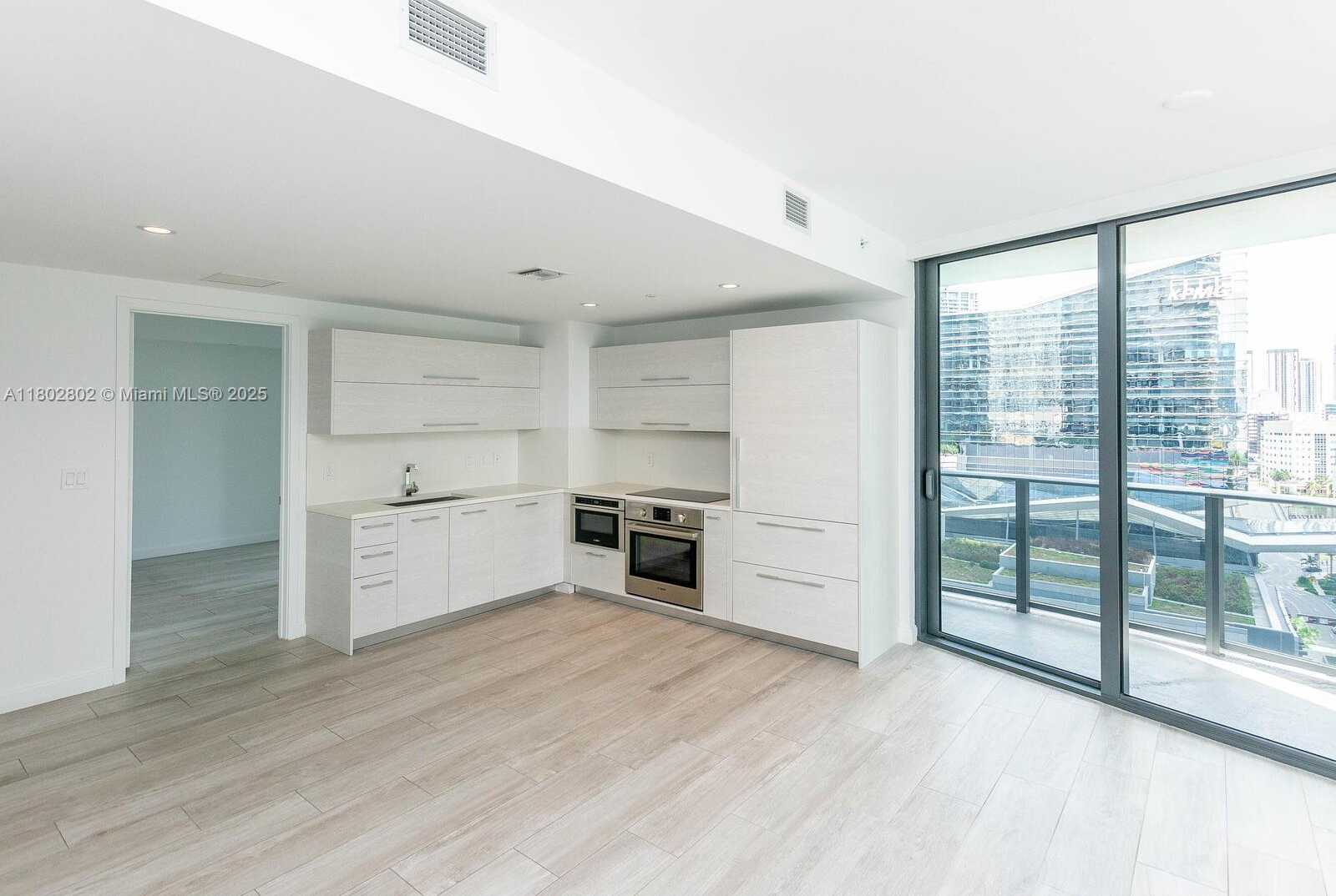 Small Image of 45 SOUTH WEST 9TH ST #1201, Miami Number 2