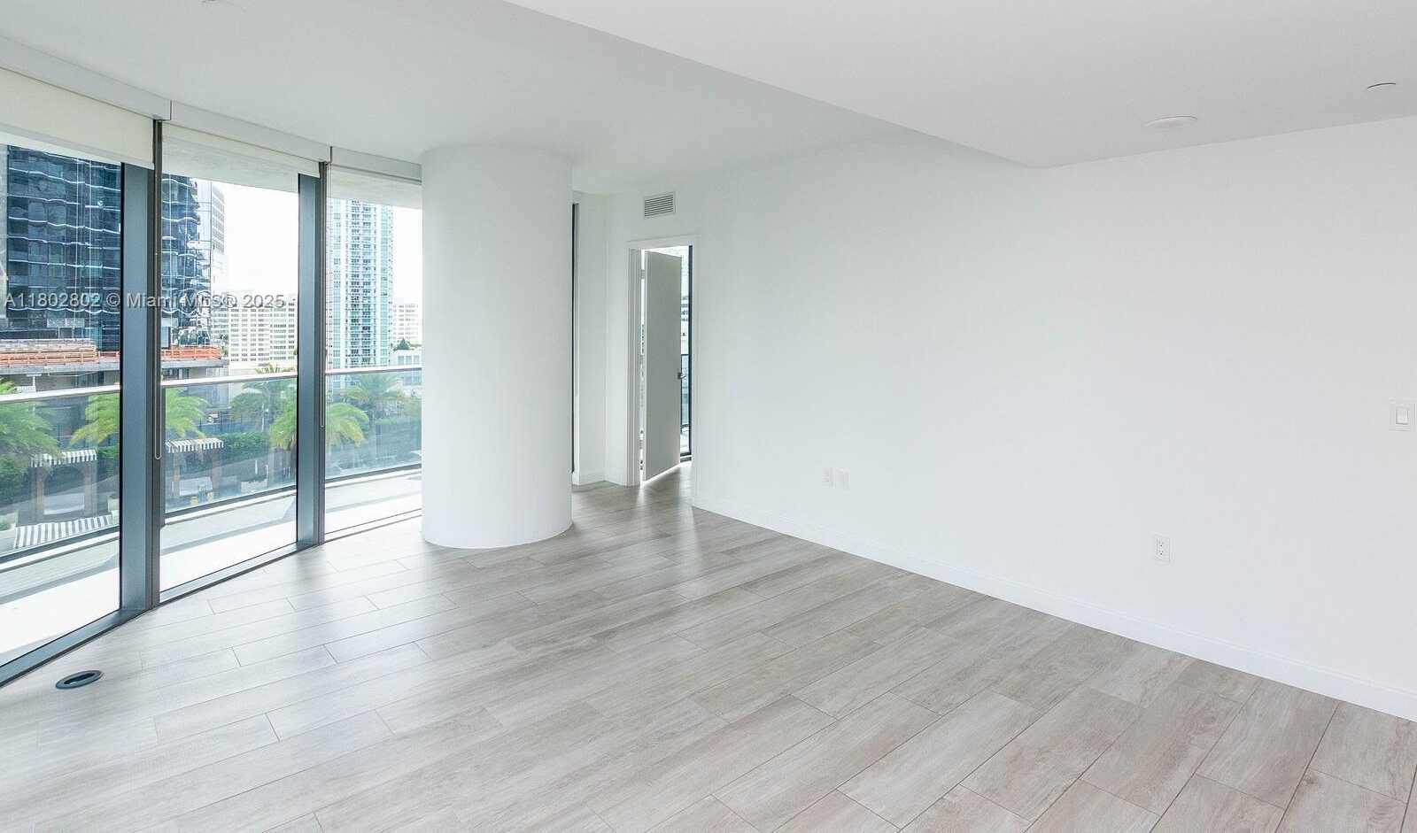 Small Image of 45 SOUTH WEST 9TH ST #1201, Miami Number 4