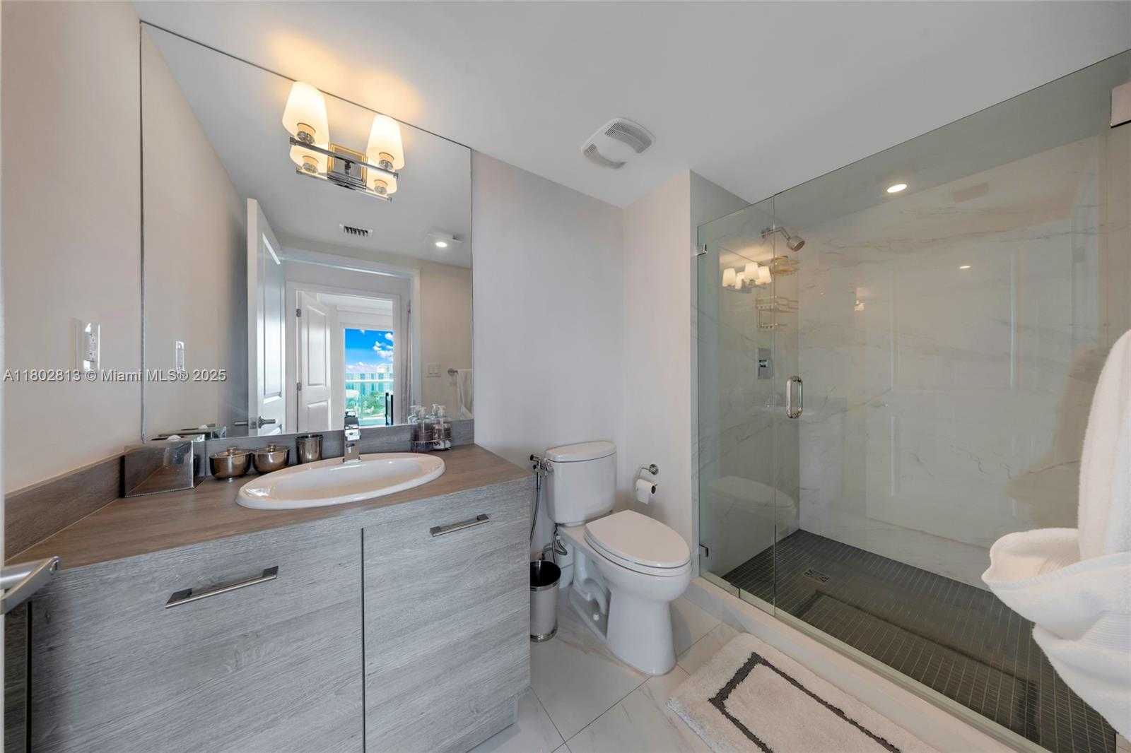 Small Image of 400 SUNNY ISLES BLVD #1106, Sunny Isles Beach Number 18