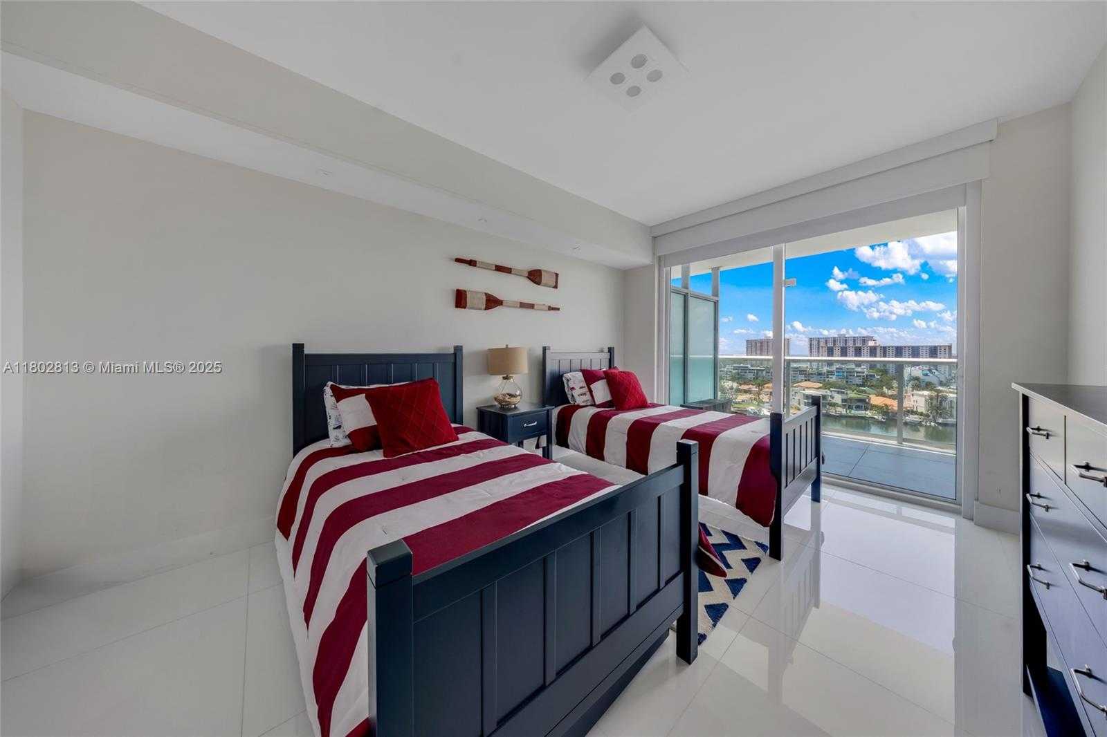 Small Image of 400 SUNNY ISLES BLVD #1106, Sunny Isles Beach Number 19