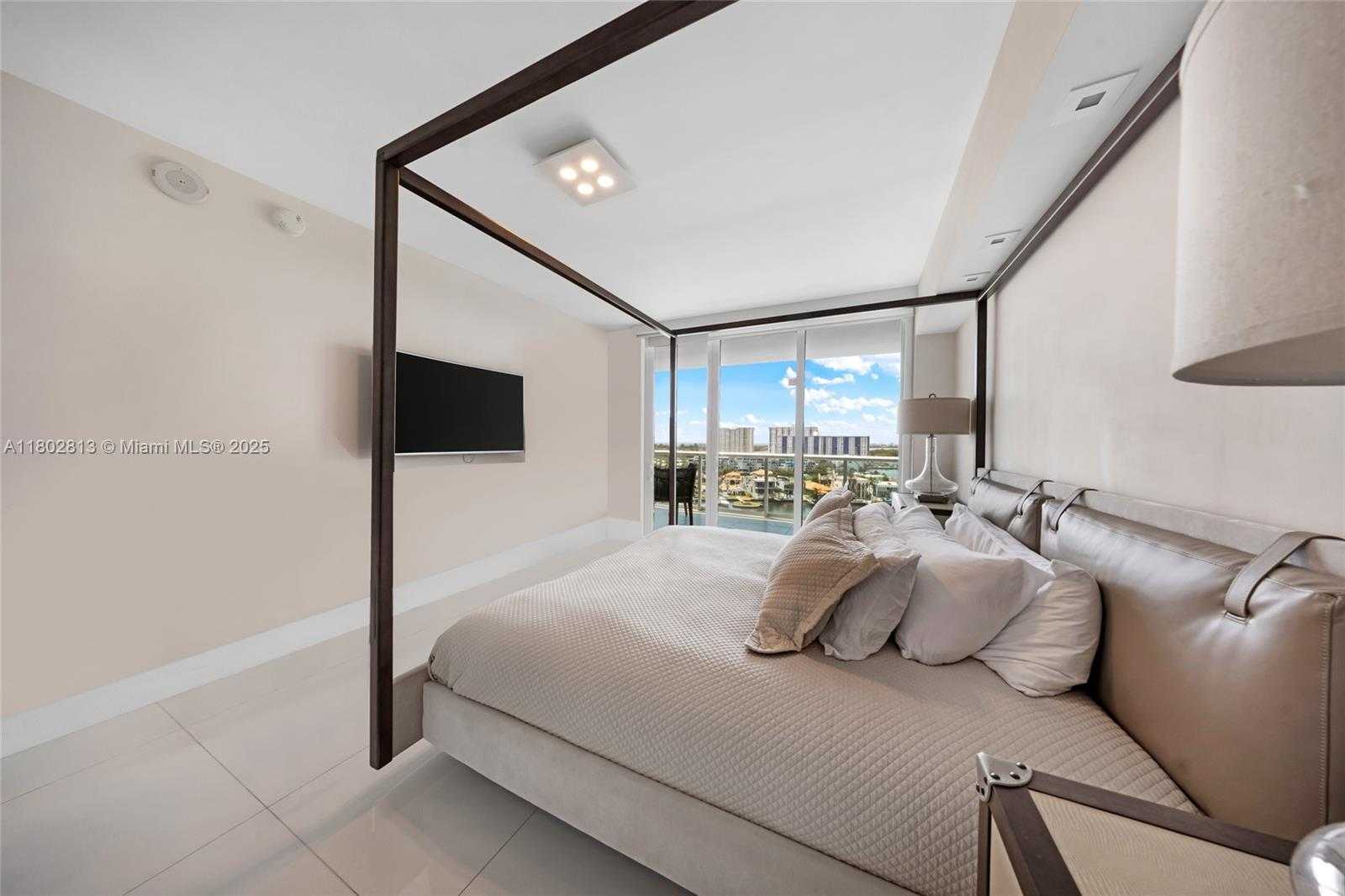 Small Image of 400 SUNNY ISLES BLVD #1106, Sunny Isles Beach Number 24