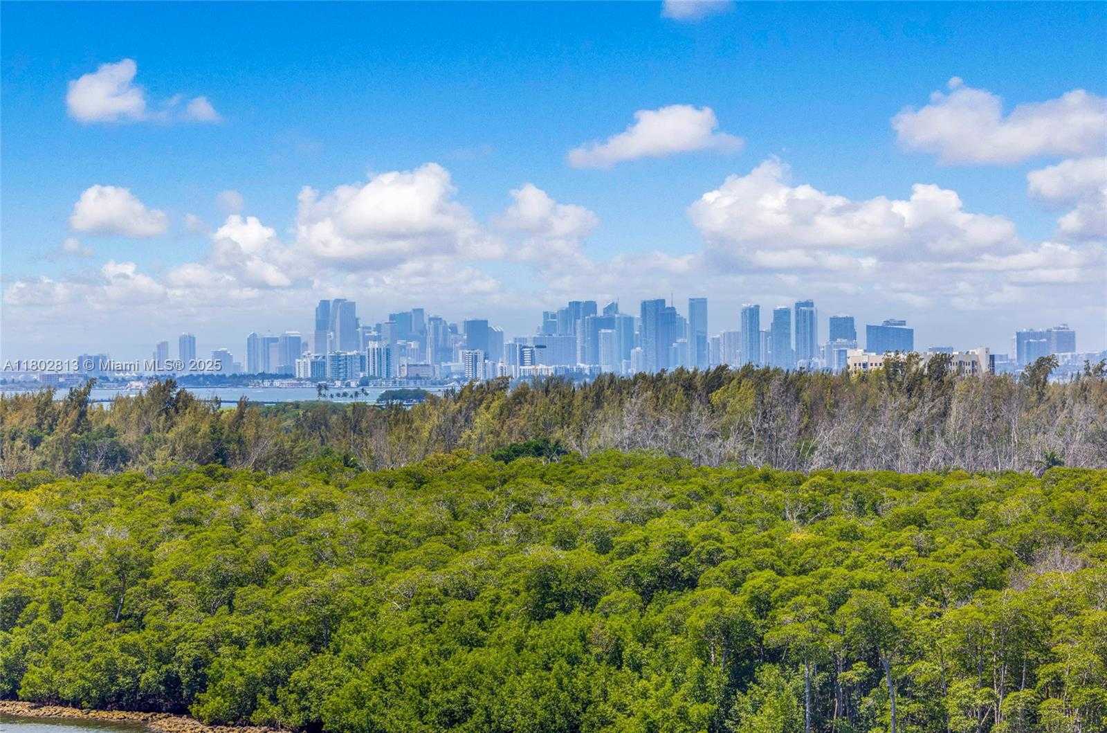 Small Image of 400 SUNNY ISLES BLVD #1106, Sunny Isles Beach Number 34