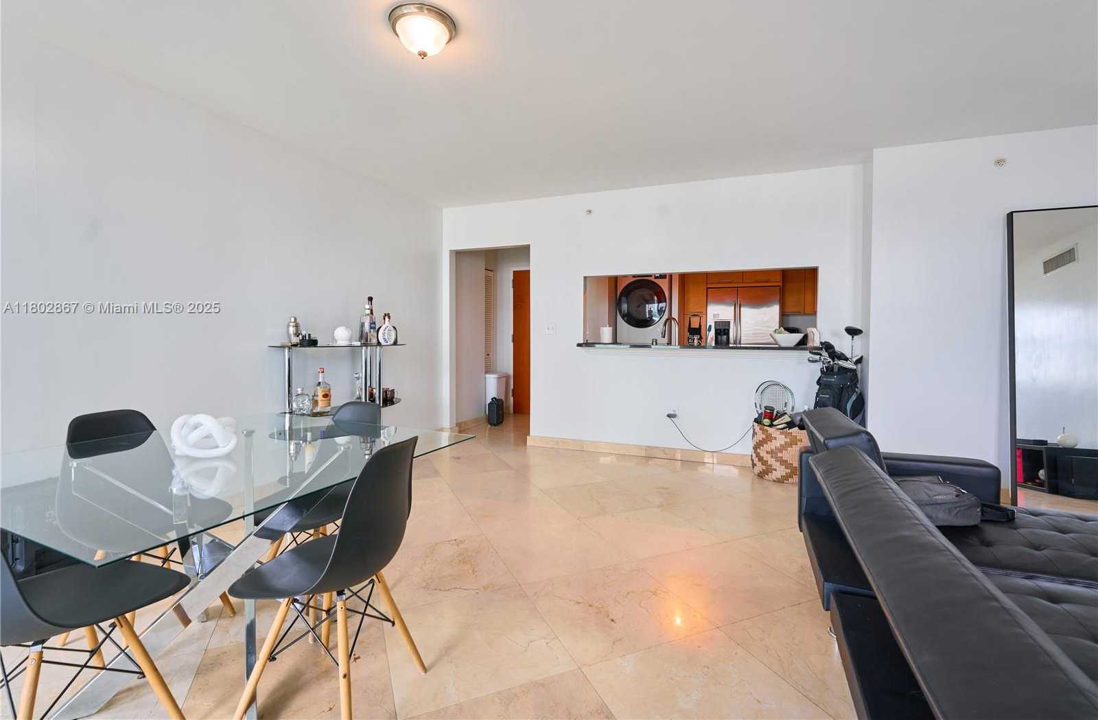 Small Image of 31 SOUTH EAST 5TH ST #1801, Miami Number 8