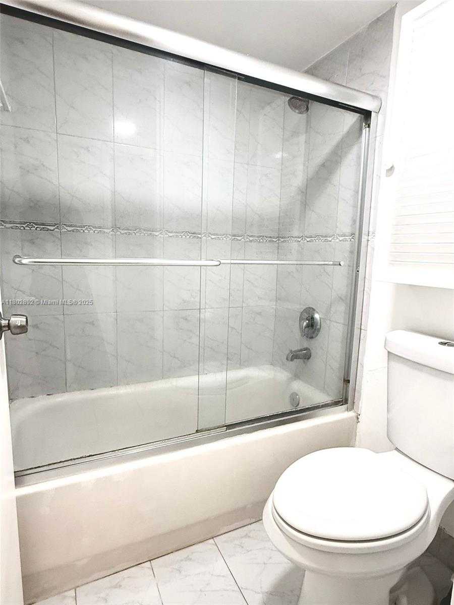 Small Image of 9225 COLLINS AVE #307, Surfside Number 13