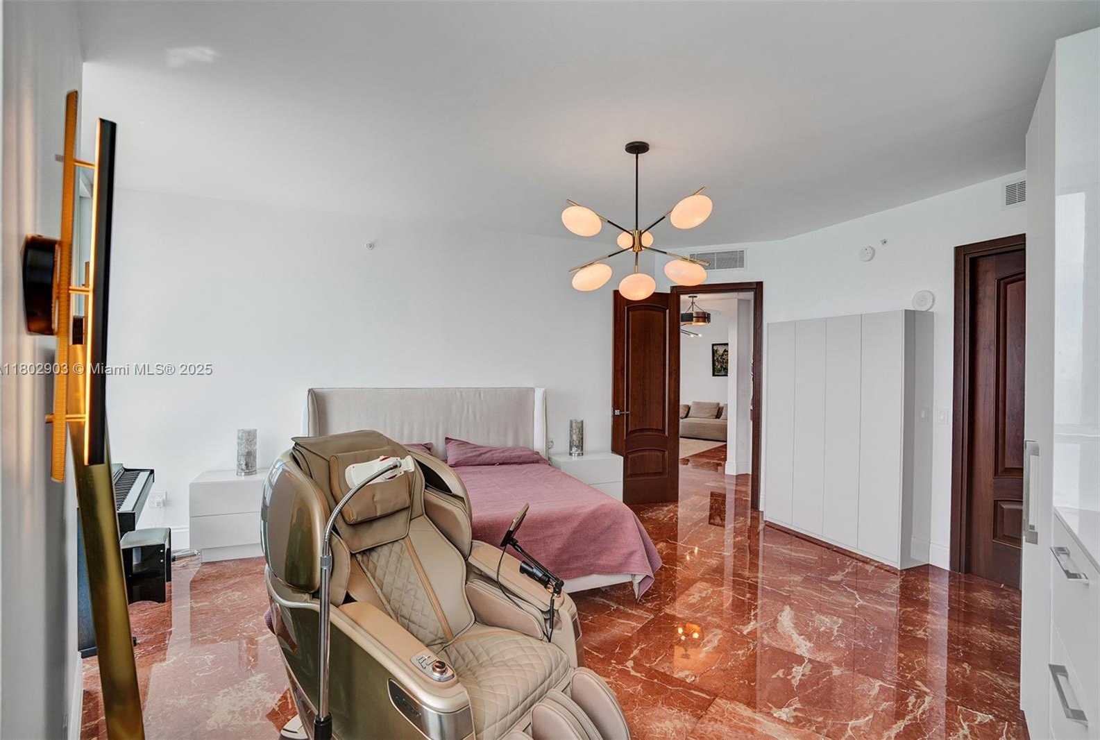 Small Image of 18201 COLLINS AVE #3809, Sunny Isles Beach Number 35