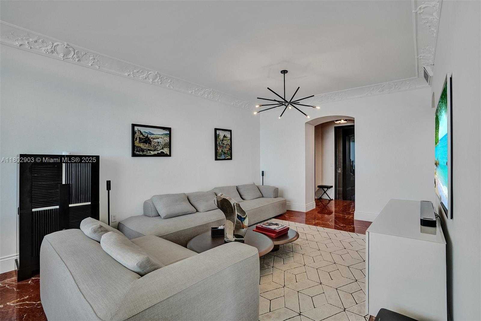 Small Image of 18201 COLLINS AVE #3809, Sunny Isles Beach Number 4