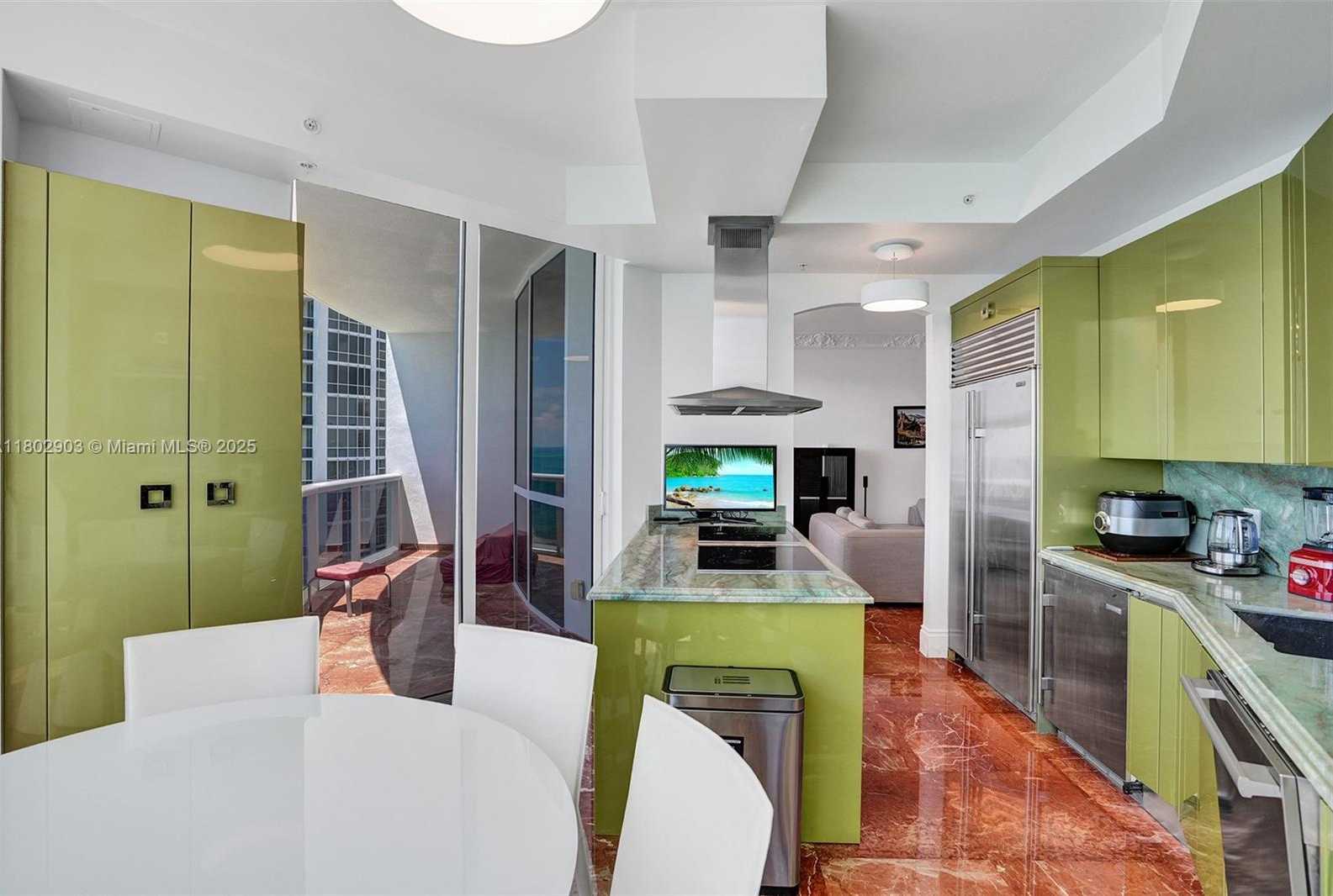 Small Image of 18201 COLLINS AVE #3809, Sunny Isles Beach Number 6