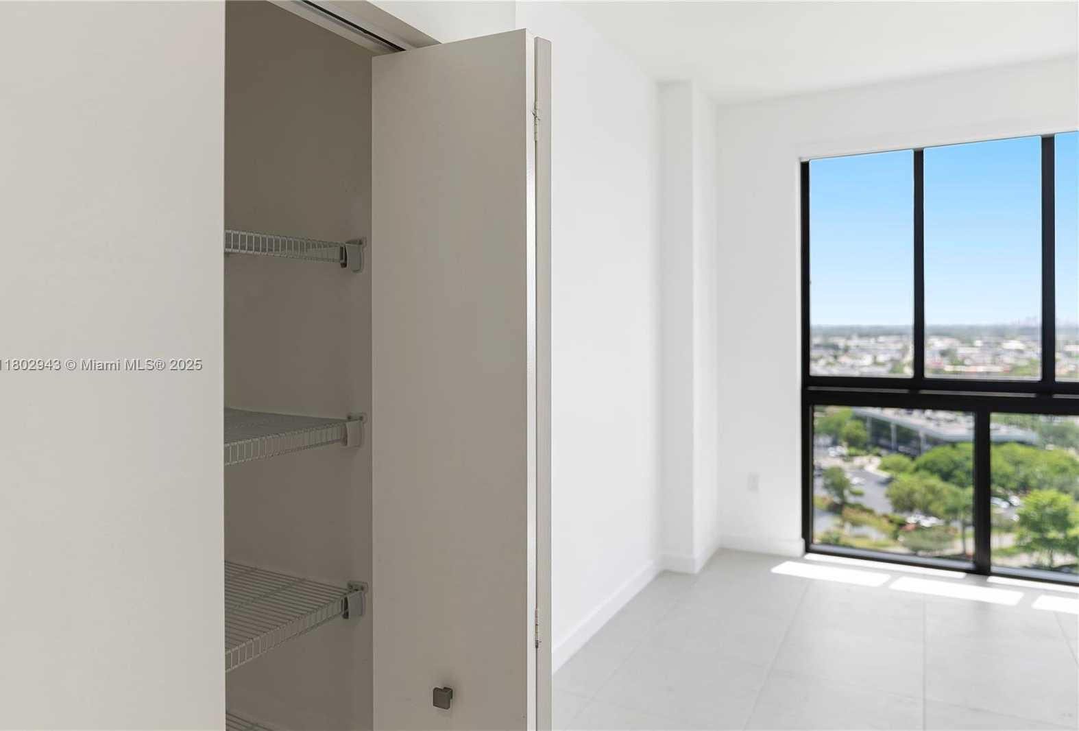 Small Image of 5350 NORTH WEST 84TH AVE #1805, Doral Number 4