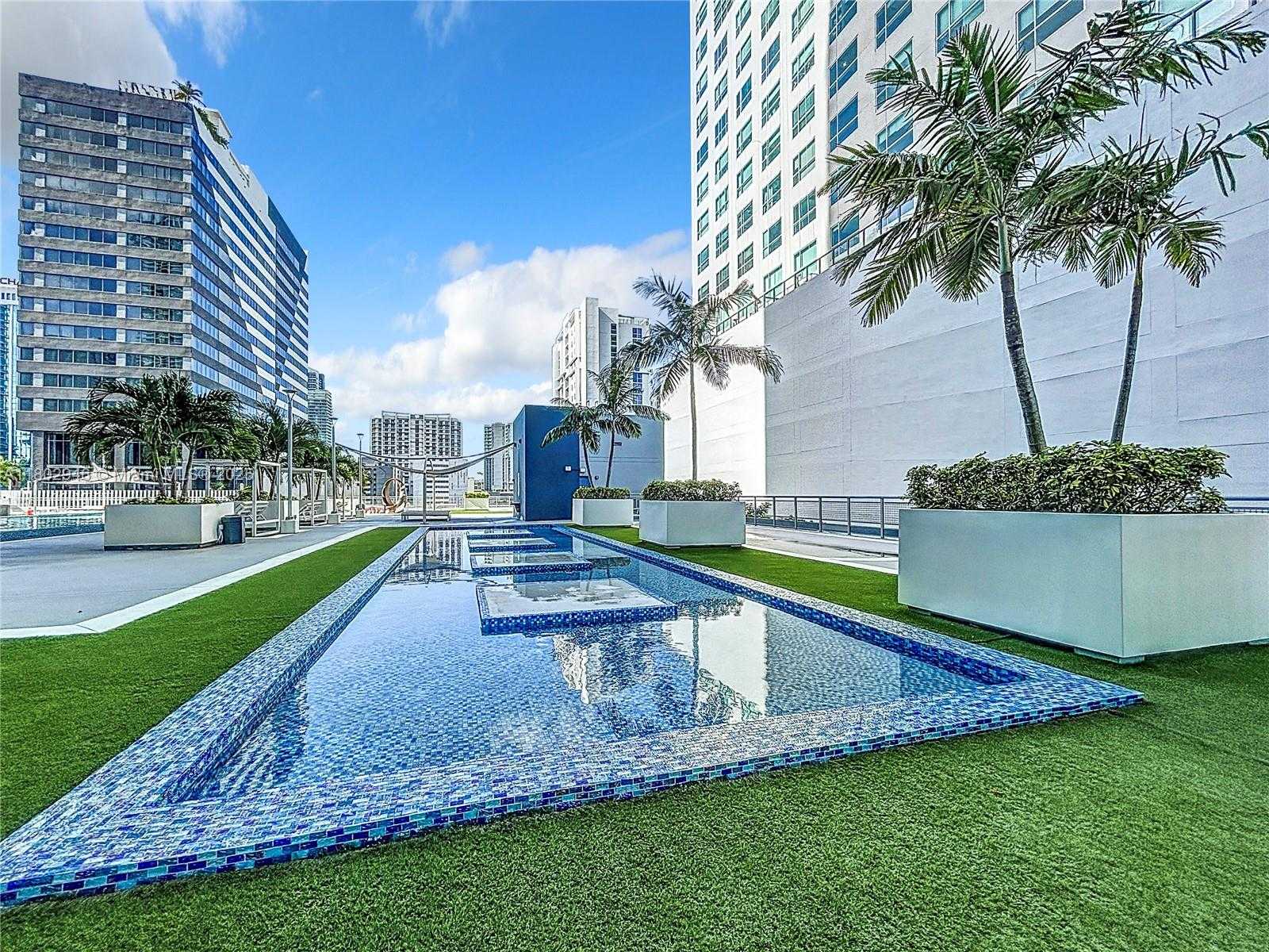 Small Image of 690 SOUTH WEST 1ST CT #1232, Miami Number 47