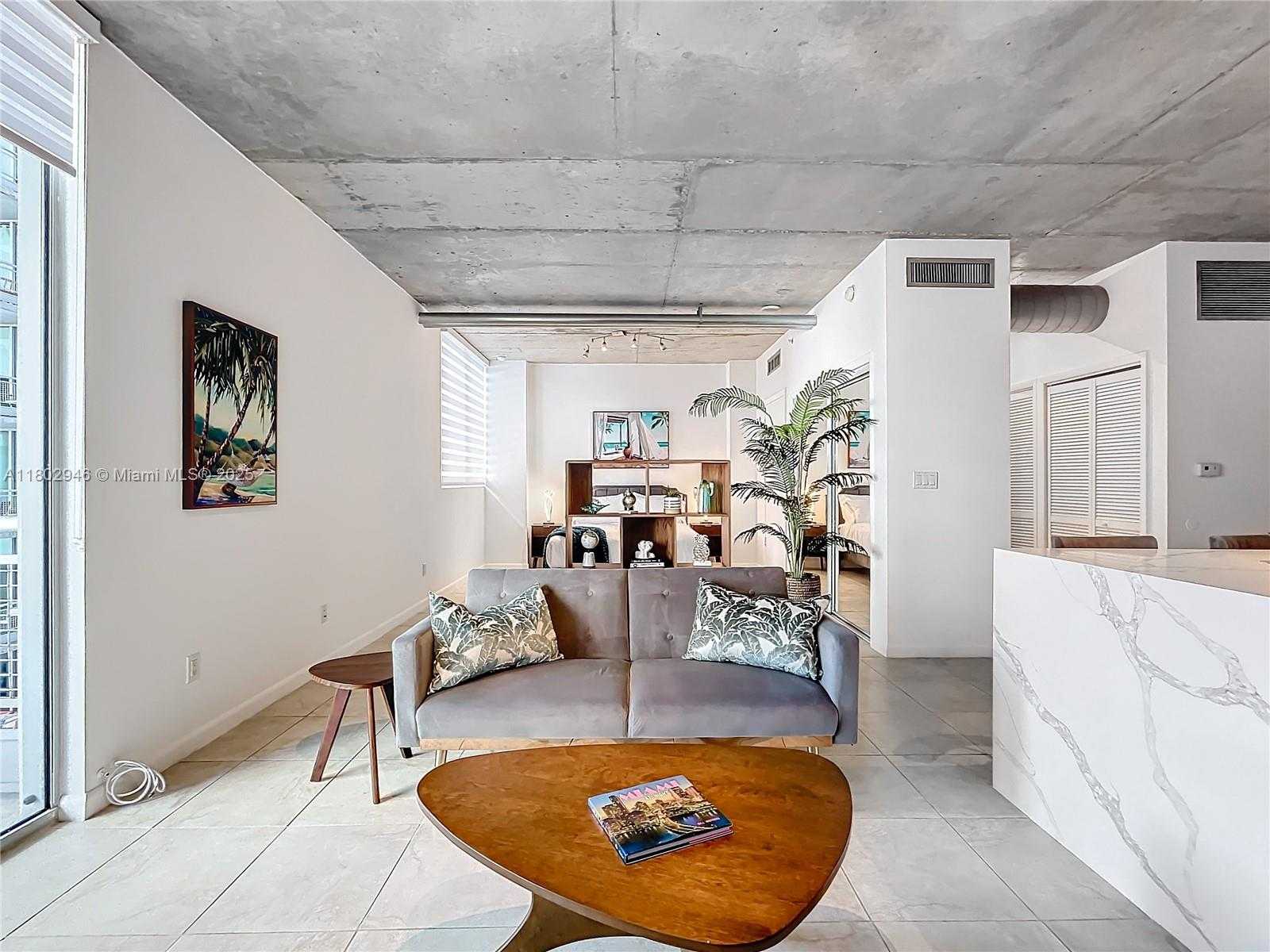 Small Image of 690 SOUTH WEST 1ST CT #1232, Miami Number 9
