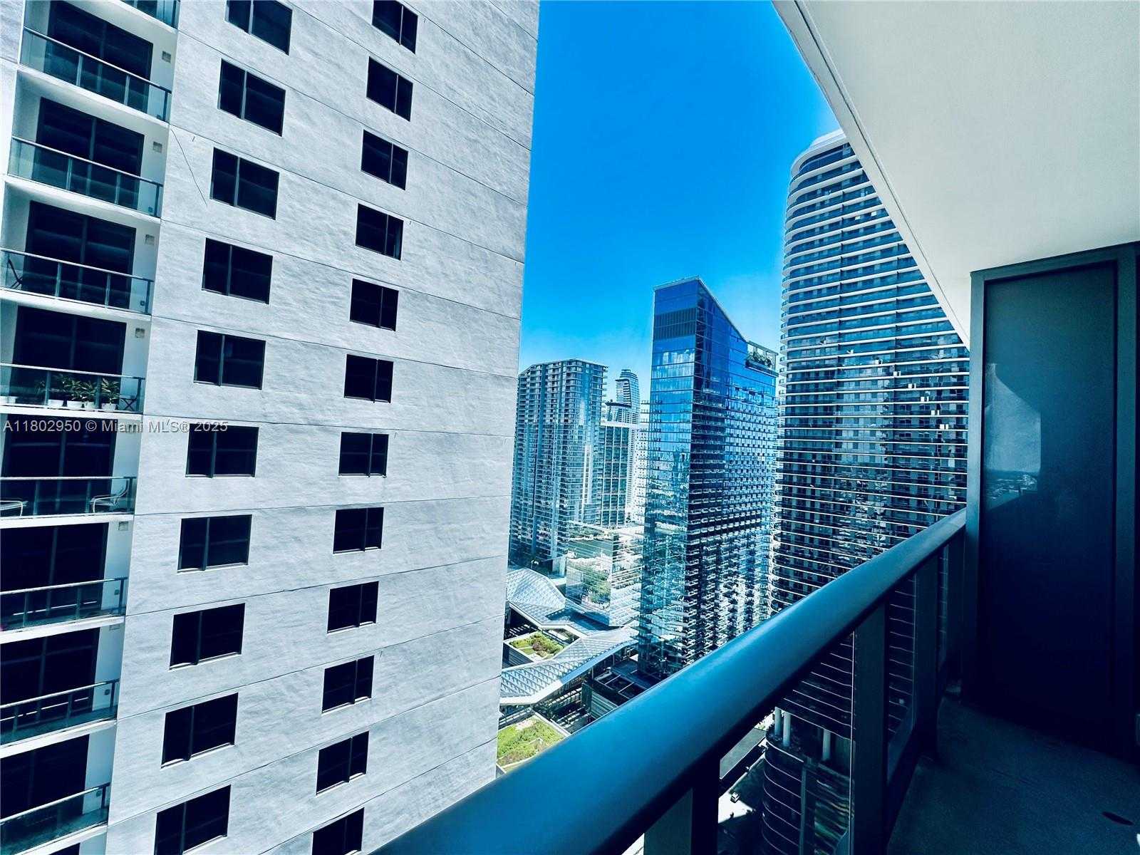 Small Image of 55 SOUTH WEST 9TH ST #3409, Miami Number 6