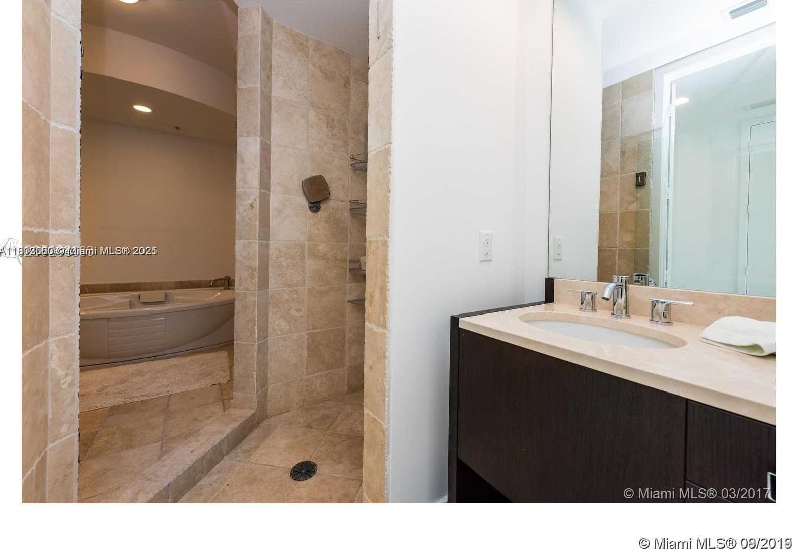 Small Image of 18201 COLLINS AVE #4808, Sunny Isles Beach Number 6