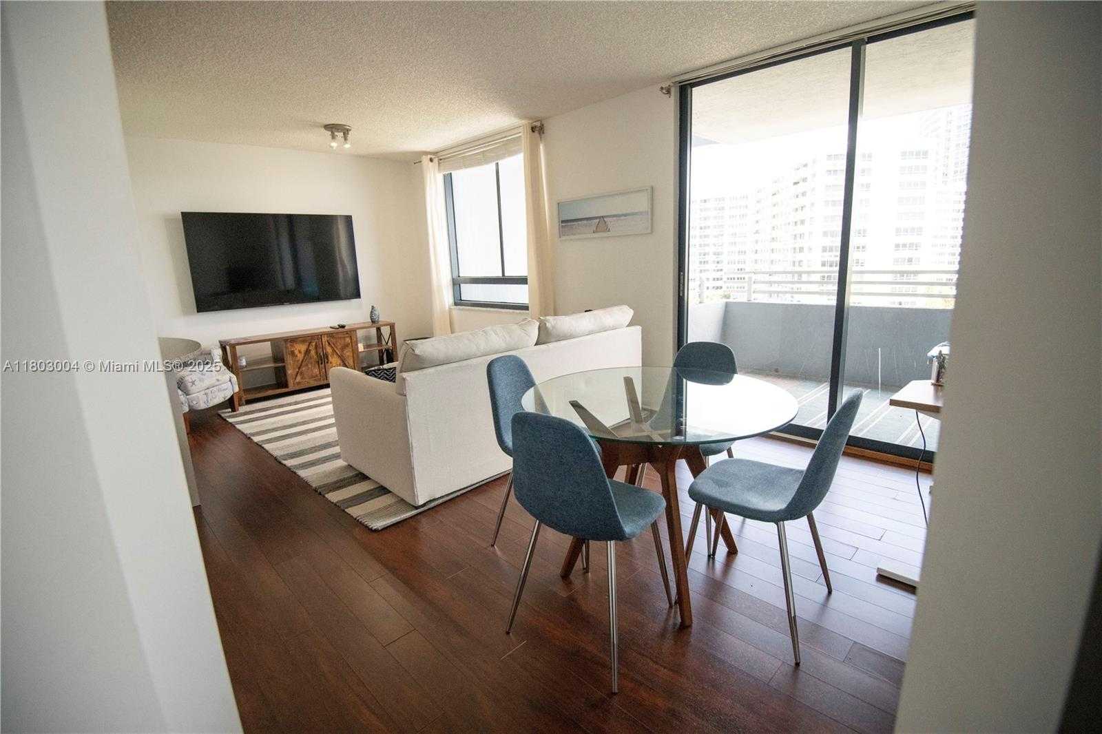 Small Image of 1330 WEST AVE #803, Miami Beach Number 21