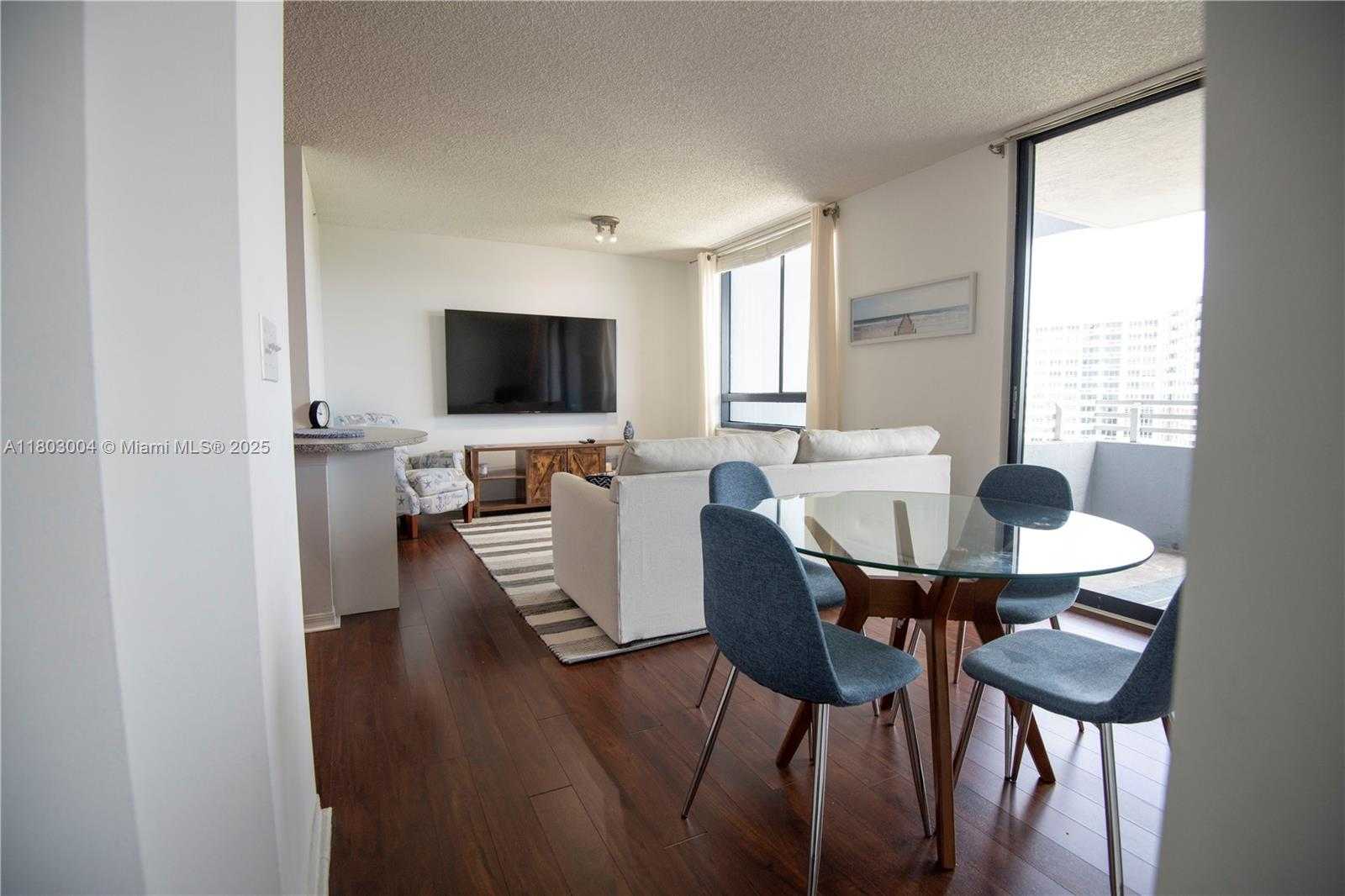 Small Image of 1330 WEST AVE #803, Miami Beach Number 24