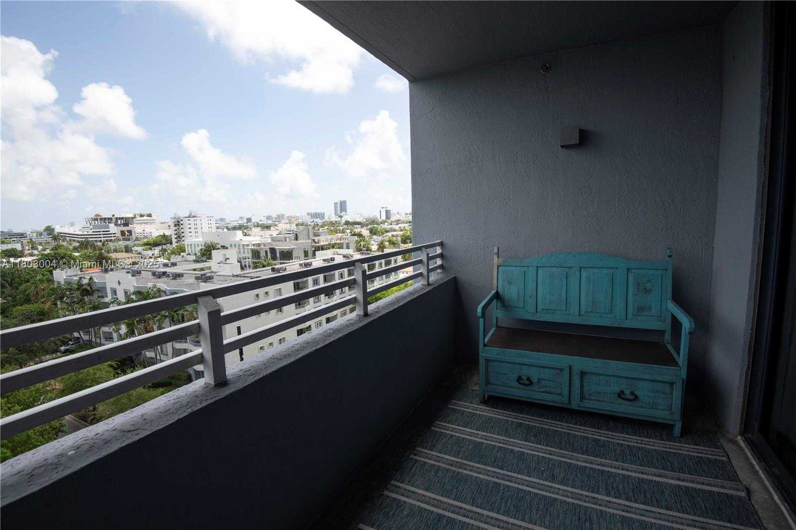 Small Image of 1330 WEST AVE #803, Miami Beach Number 33