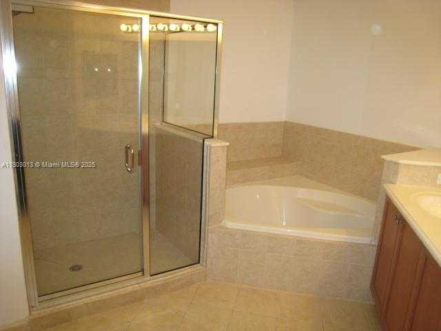 Small Image of 8390 SOUTH WEST 72 AV #413, Miami Number 10