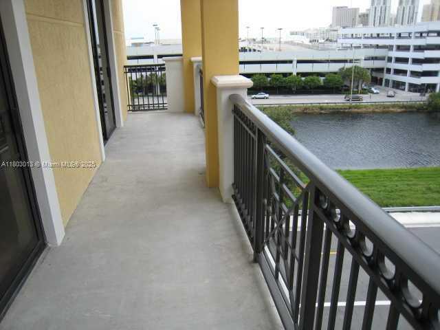Small Image of 8390 SOUTH WEST 72 AV #413, Miami Number 16