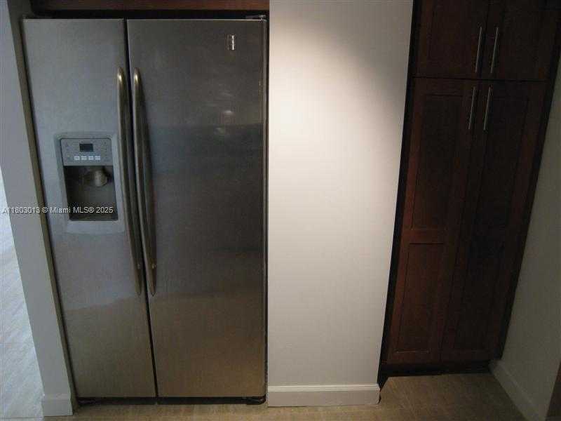 Small Image of 8390 SOUTH WEST 72 AV #413, Miami Number 8