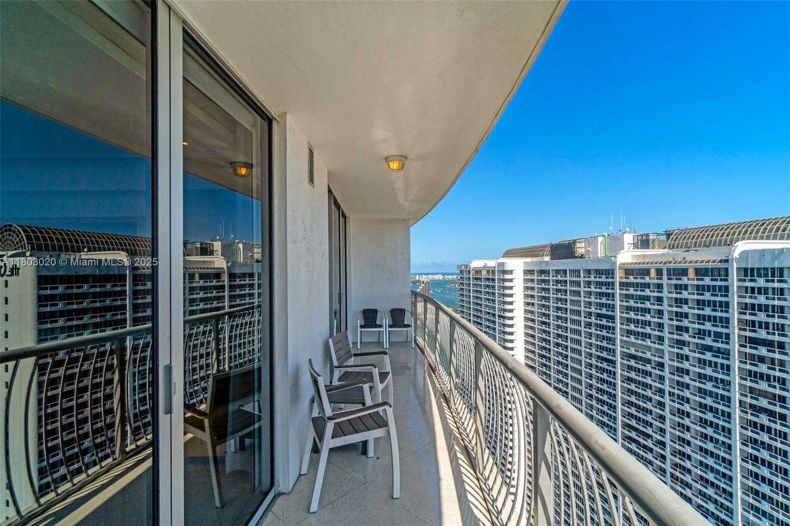 Small Image of 1750 NORTH BAYSHORE DR #3910, Miami Number 11