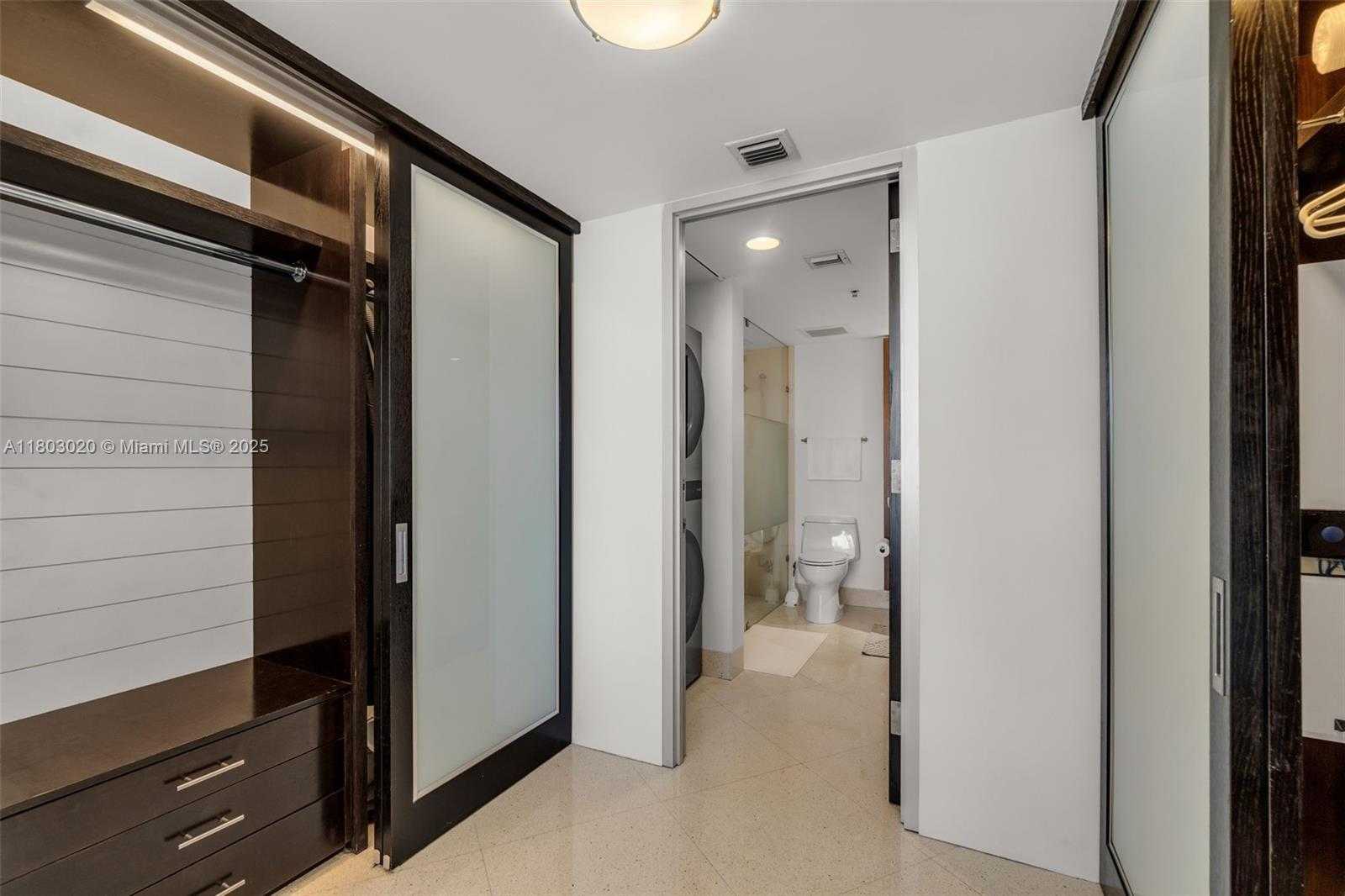 Small Image of 1750 NORTH BAYSHORE DR #3910, Miami Number 7
