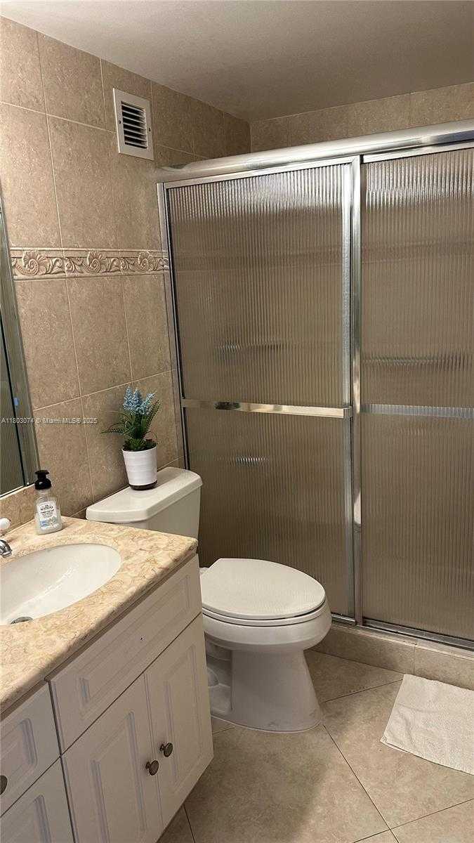 Small Image of 3725 SOUTH OCEAN DR #1427, Hollywood Number 18
