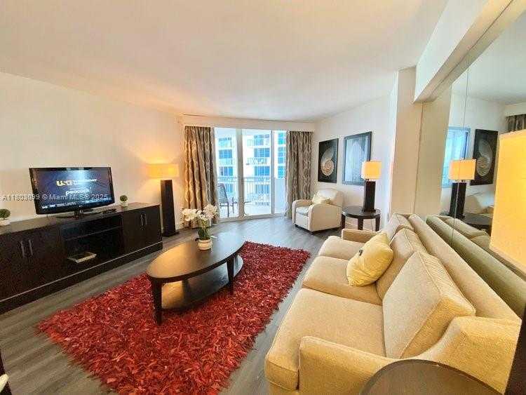 Small Image of 17375 COLLINS AVE #1105, Sunny Isles Beach Number 4