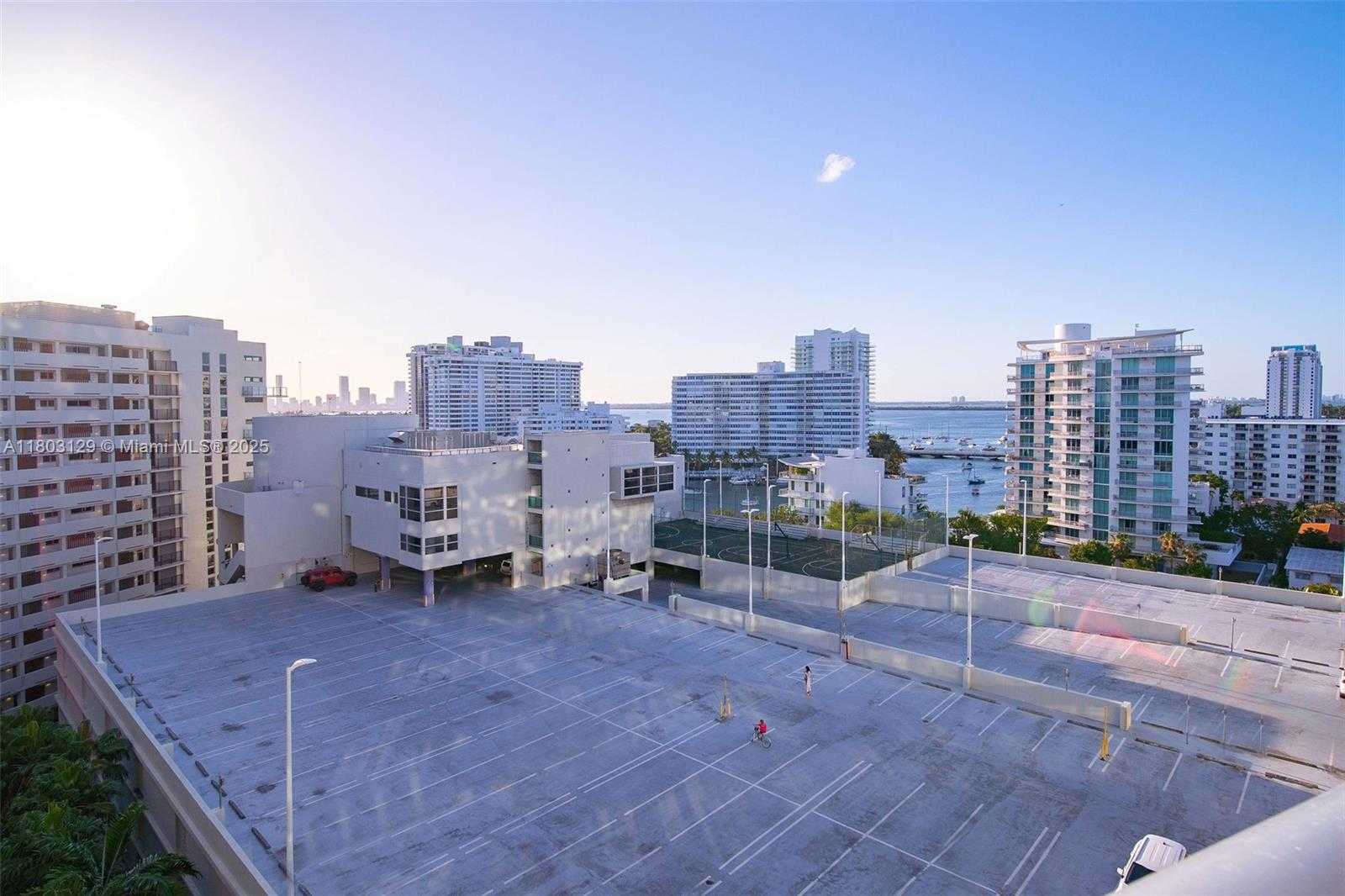 Small Image of 1500 BAY RD #M-0427, Miami Beach Number 21