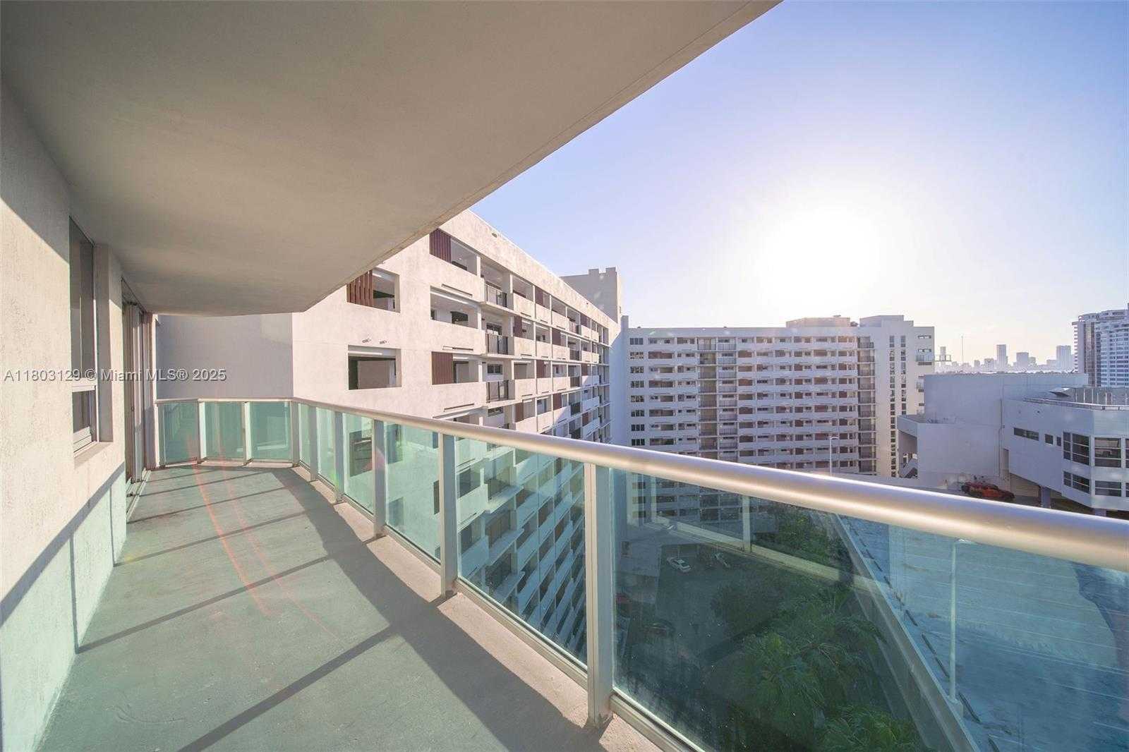 Small Image of 1500 BAY RD #M-0427, Miami Beach Number 22