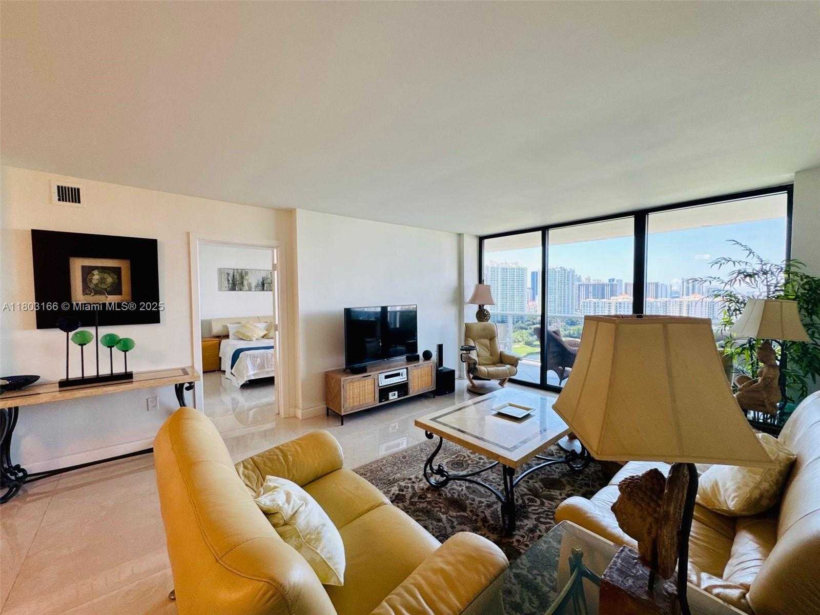 Small Image of 3675 NORTH COUNTRY CLUB DR #2106, Aventura Number 16