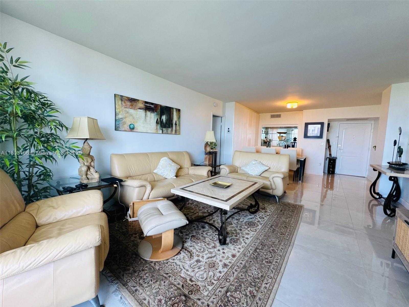 Small Image of 3675 NORTH COUNTRY CLUB DR #2106, Aventura Number 5