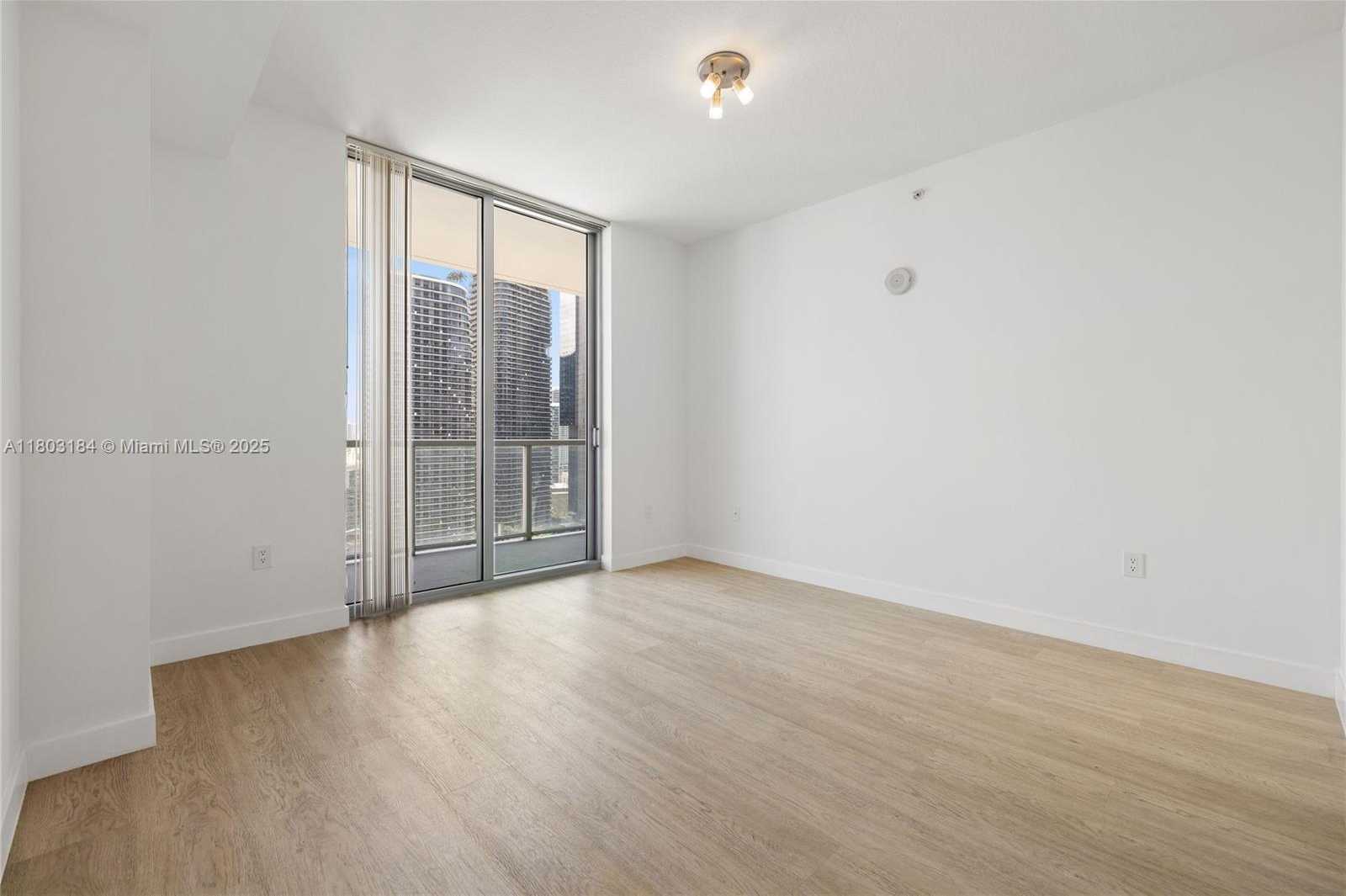 Small Image of 1111 SOUTH WEST 1ST AVE #3323-N, Miami Number 11