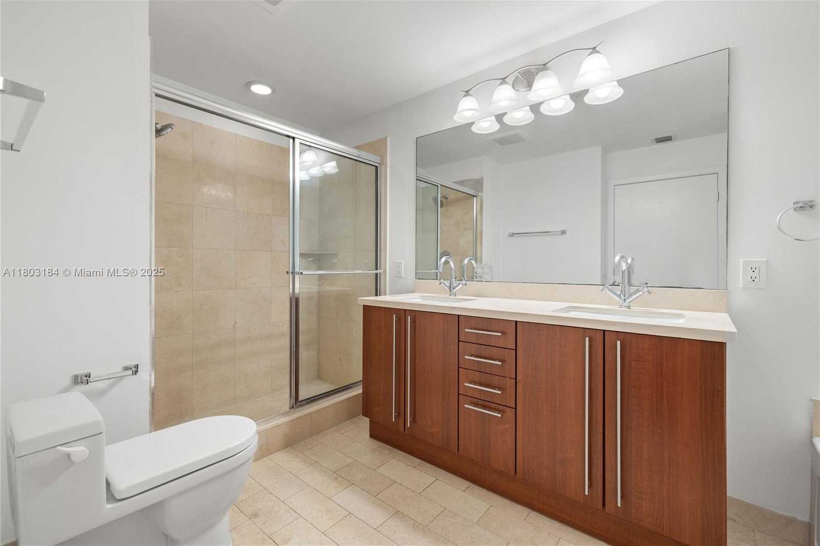 Small Image of 1111 SOUTH WEST 1ST AVE #3323-N, Miami Number 20