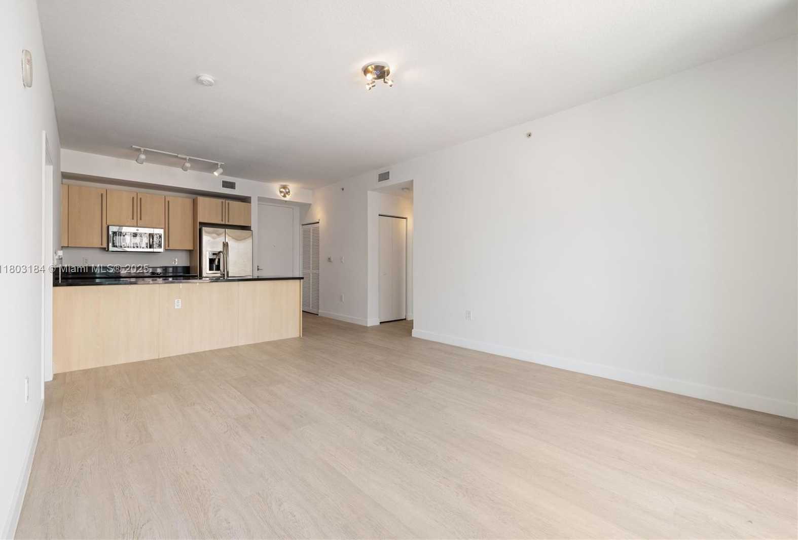 Small Image of 1111 SOUTH WEST 1ST AVE #3323-N, Miami Number 9