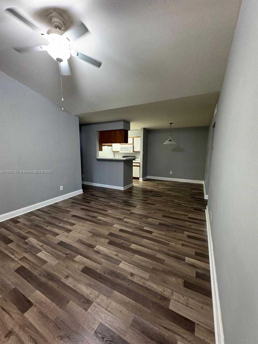 Small Image of 15315 SOUTH WEST 106TH TER #436, Miami Number 2