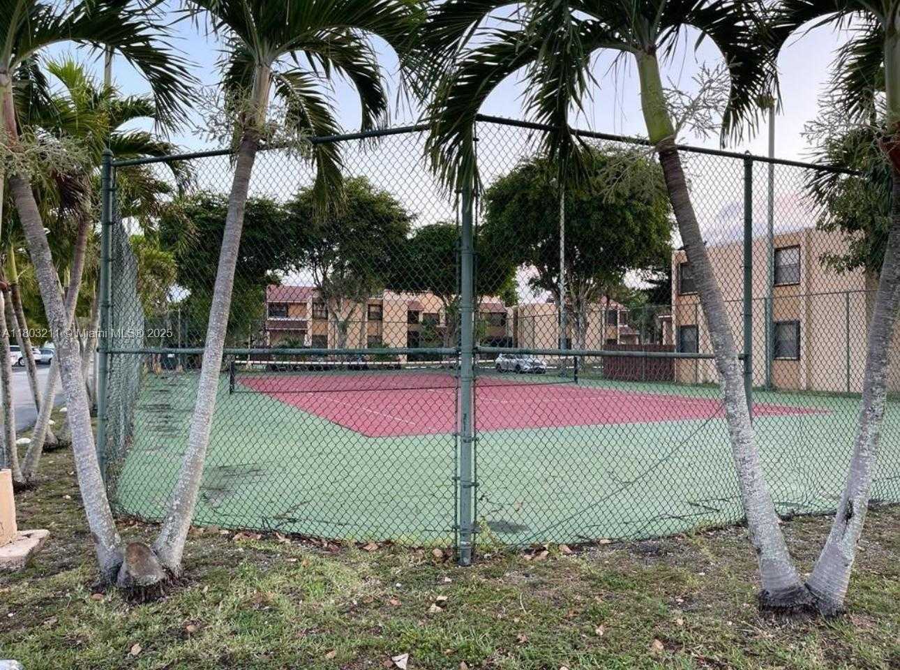 Small Image of 341 WEST PARK DR #203-15, Miami Number 20