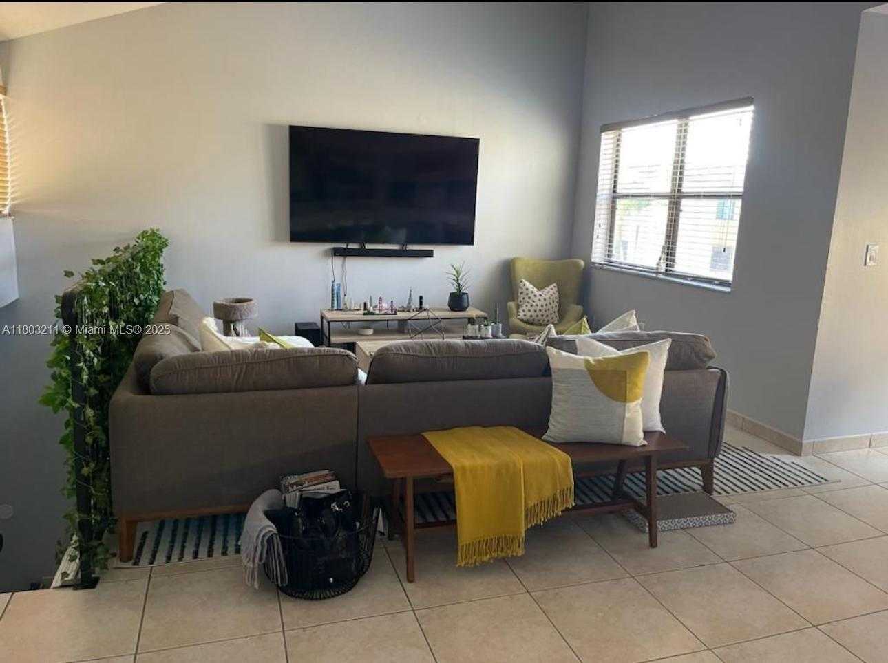 Small Image of 341 WEST PARK DR #203-15, Miami Number 3