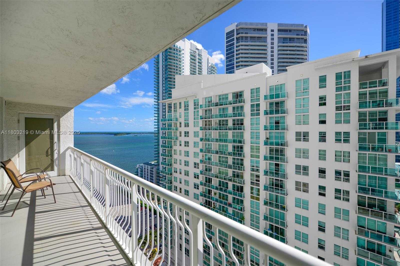Small Image of 1200 BRICKELL BAY DR #2315, Miami Number 18