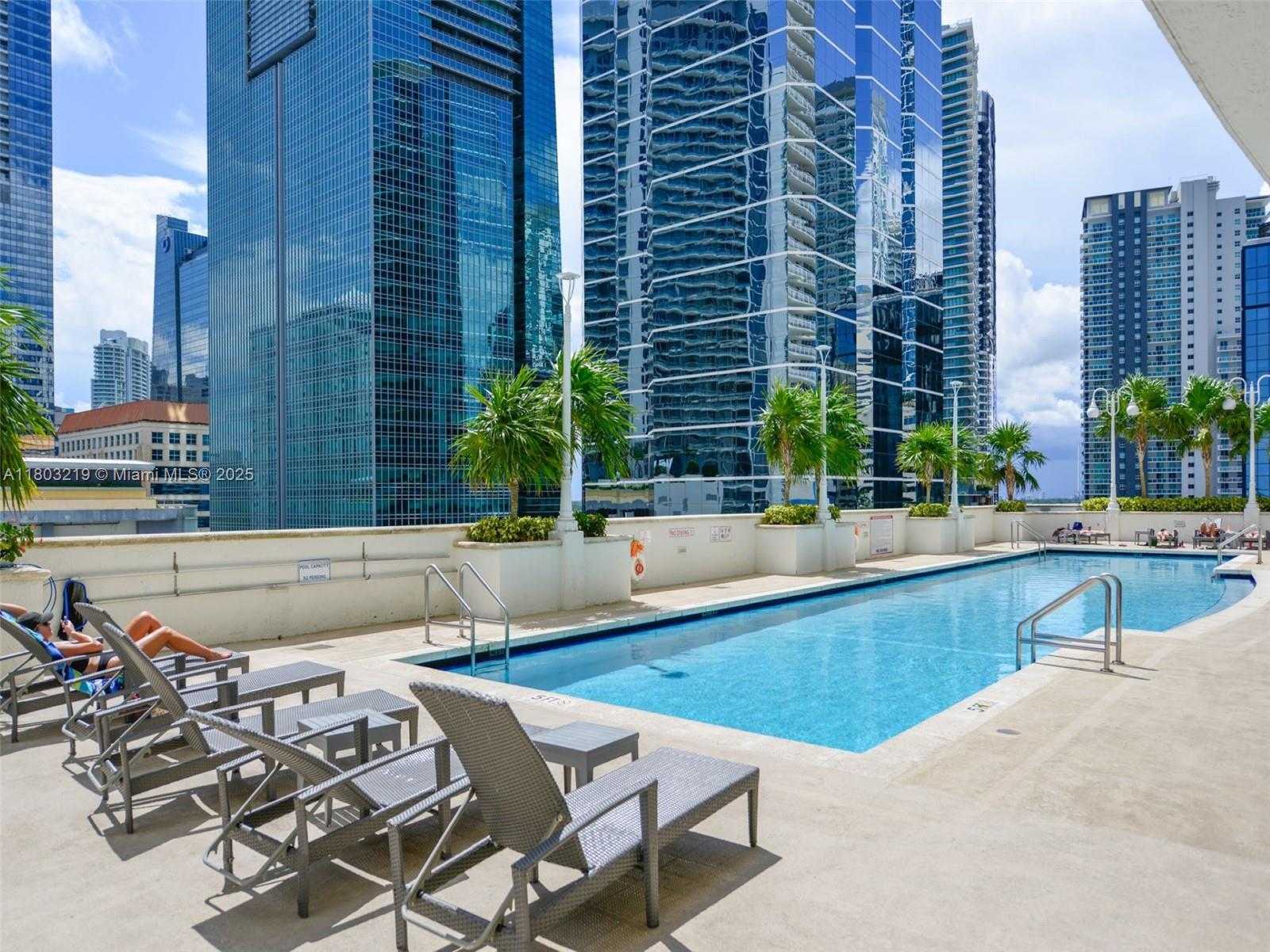 Small Image of 1200 BRICKELL BAY DR #2315, Miami Number 22
