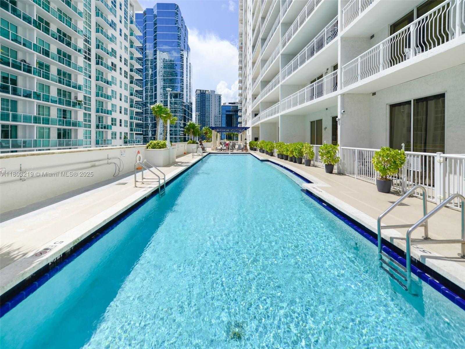 Small Image of 1200 BRICKELL BAY DR #2315, Miami Number 26