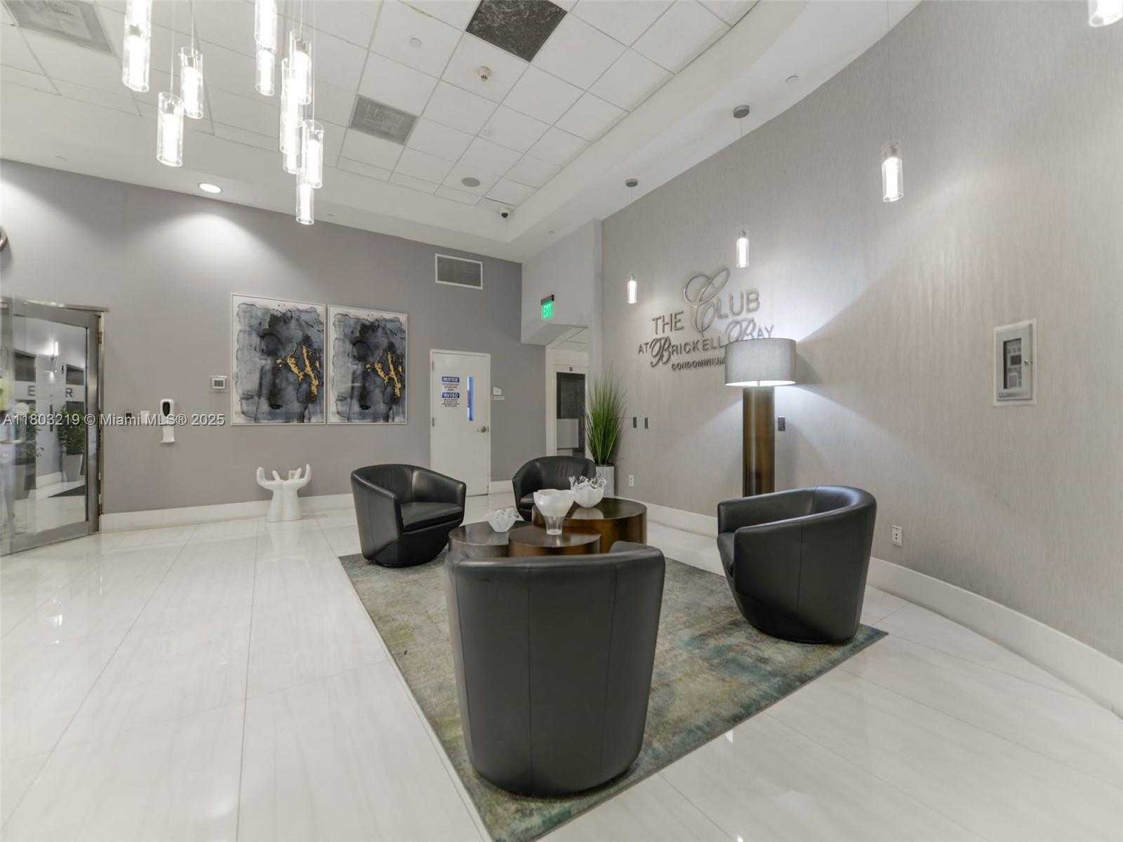 Small Image of 1200 BRICKELL BAY DR #2315, Miami Number 38