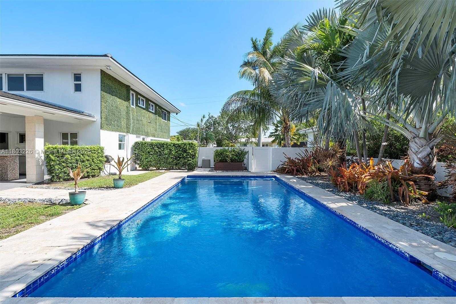 Small Image of 1481 NORTH EAST 104TH ST, Miami Shores Number 12
