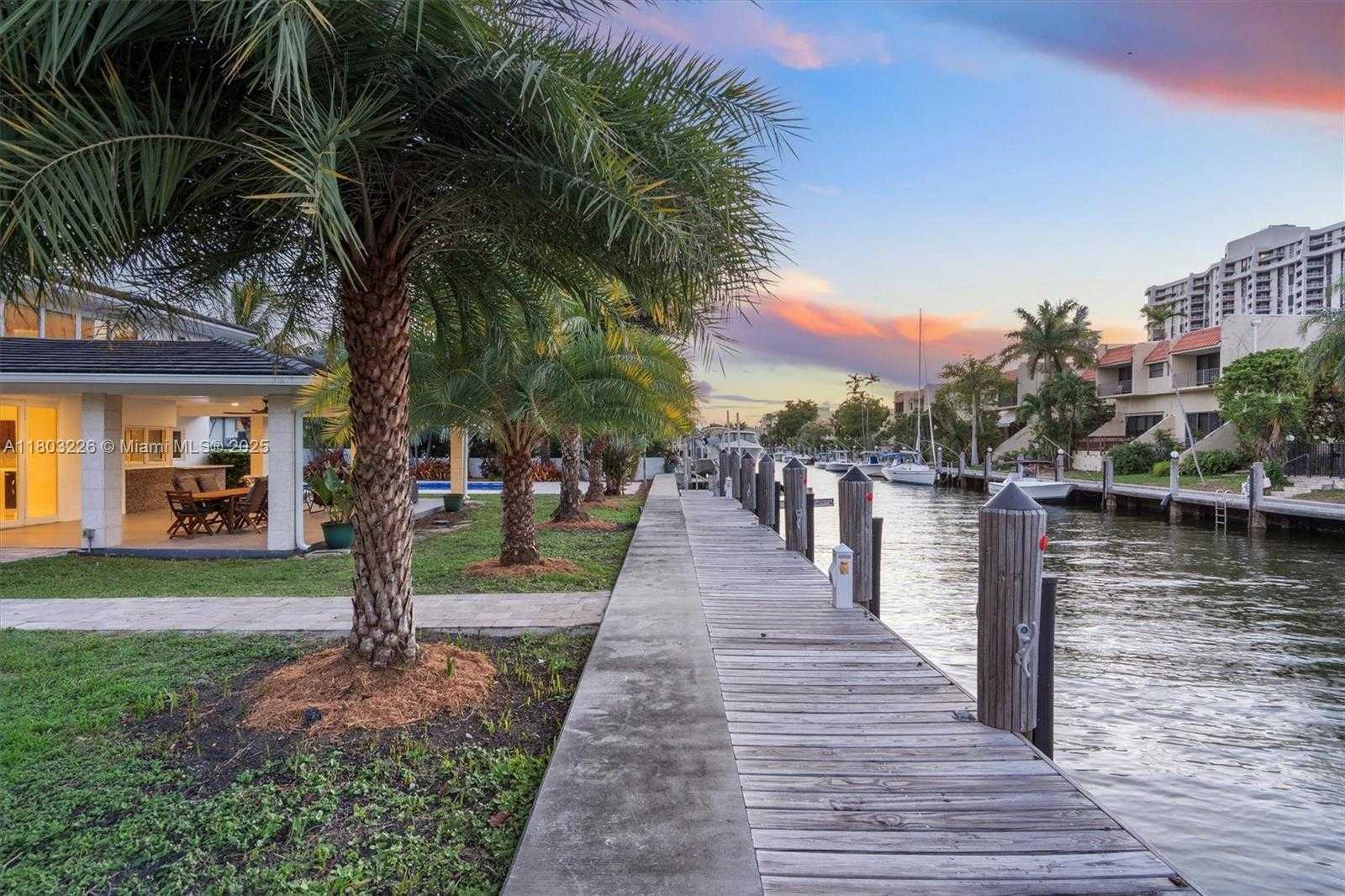 Small Image of 1481 NORTH EAST 104TH ST, Miami Shores Number 5