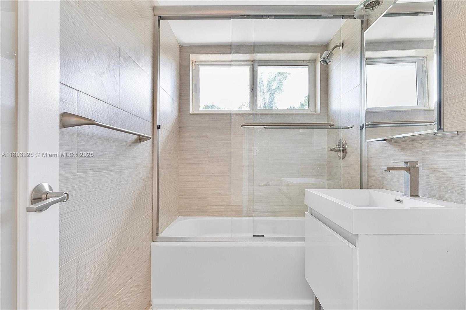 Small Image of 1481 NORTH EAST 104TH ST, Miami Shores Number 53