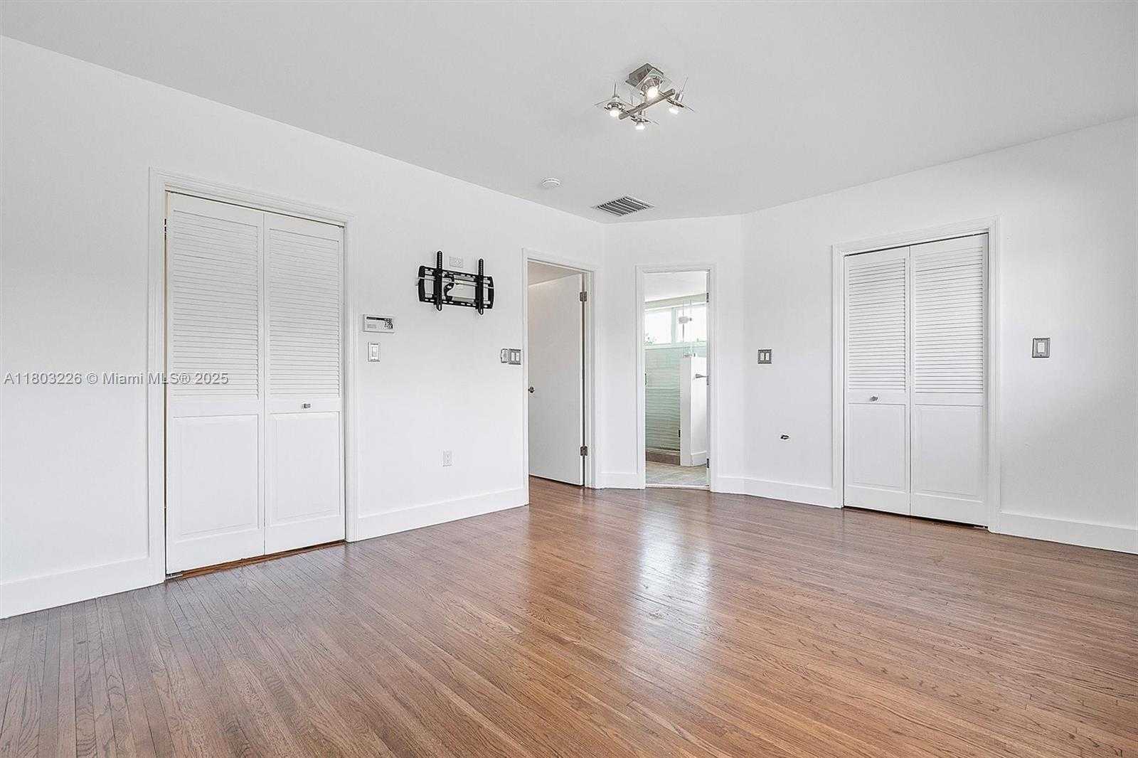 Small Image of 1481 NORTH EAST 104TH ST, Miami Shores Number 57