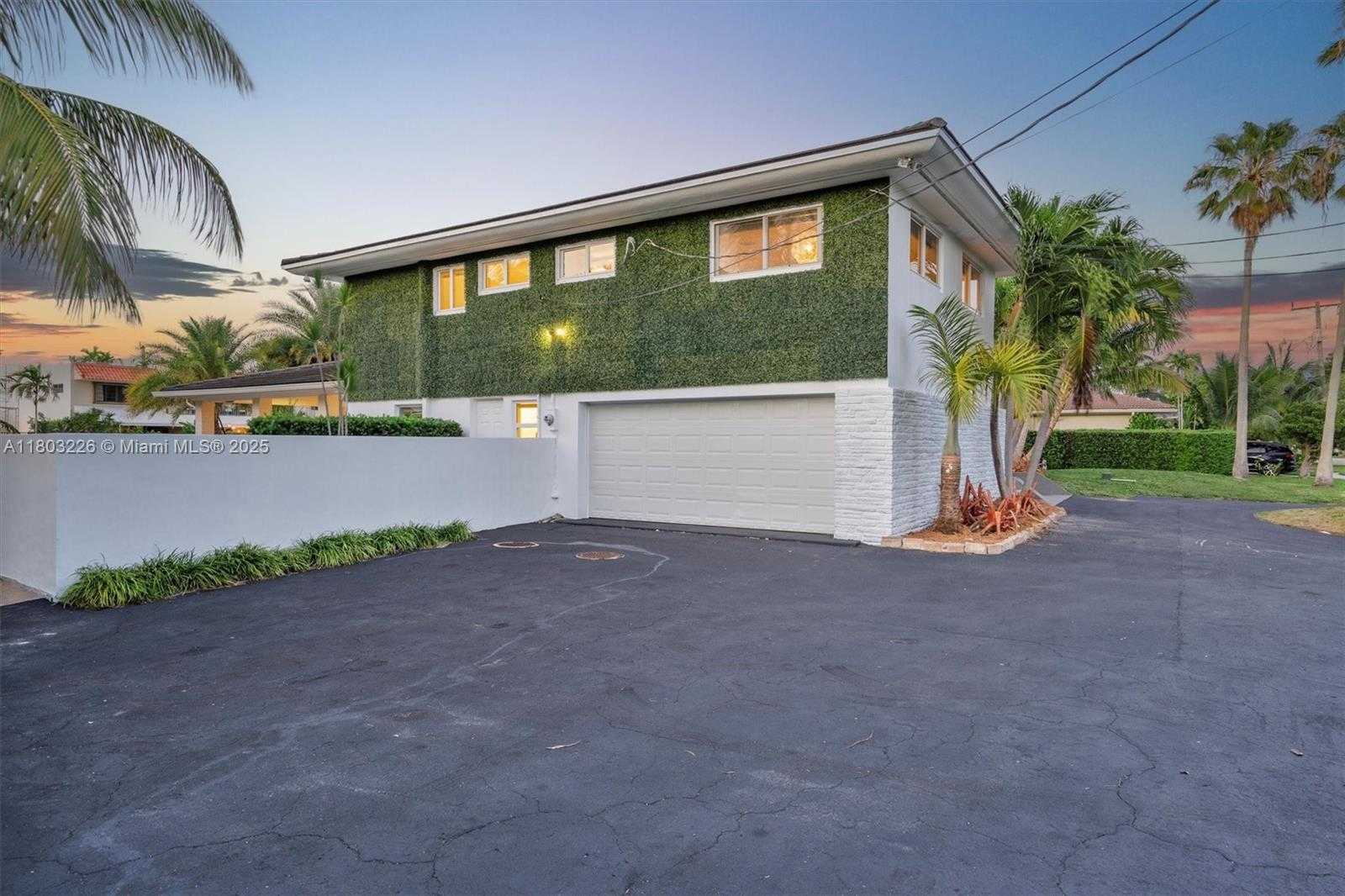 Small Image of 1481 NORTH EAST 104TH ST, Miami Shores Number 96