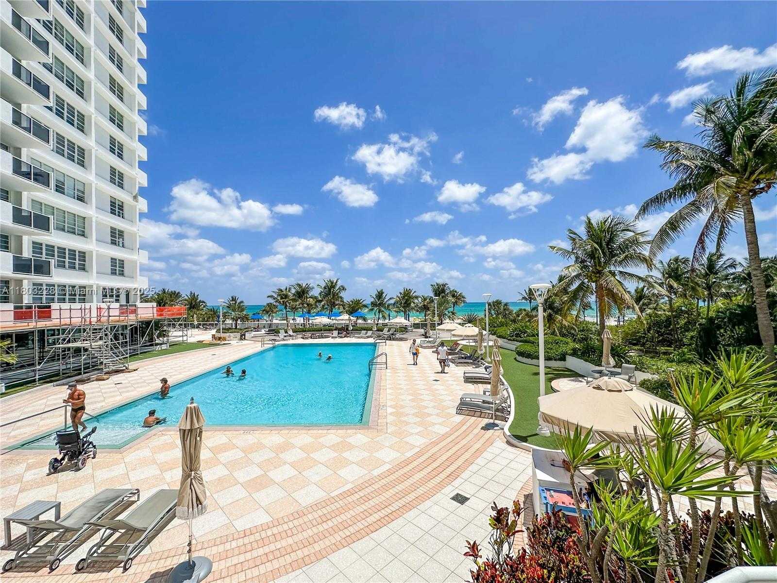Small Image of 100 LINCOLN RD #917, Miami Beach Number 17