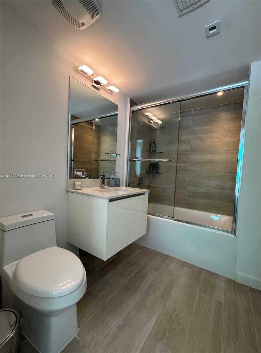 Small Image of 1600 SOUTH WEST 1ST AVE #512, Miami Number 8