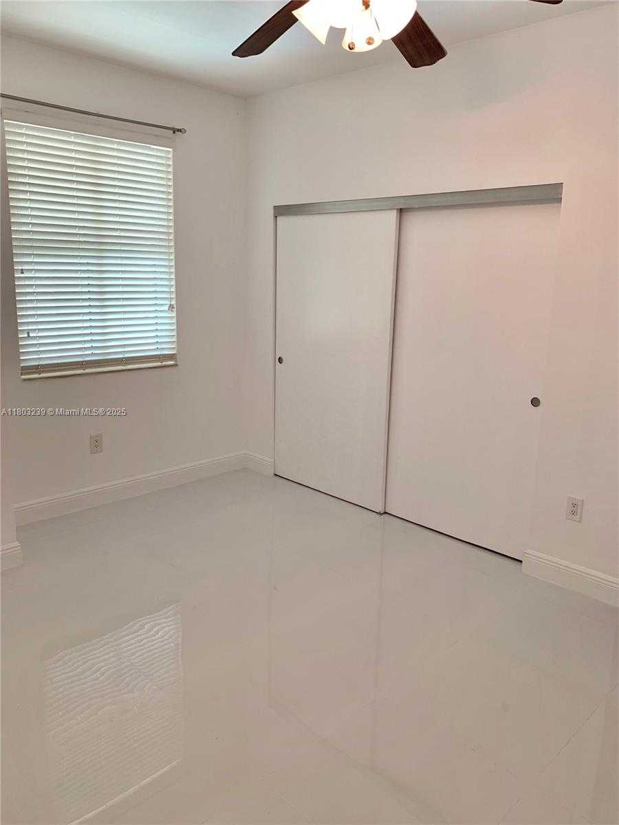 Small Image of 3340 NORTH EAST 190TH ST #605, Aventura Number 11